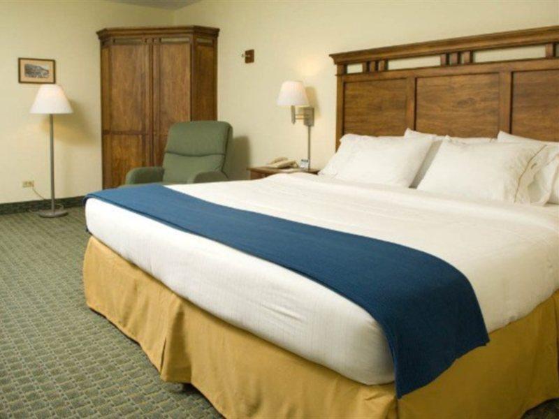 Holiday Inn Express San Jose Costa Rica Airport Río Segundo Екстериор снимка
